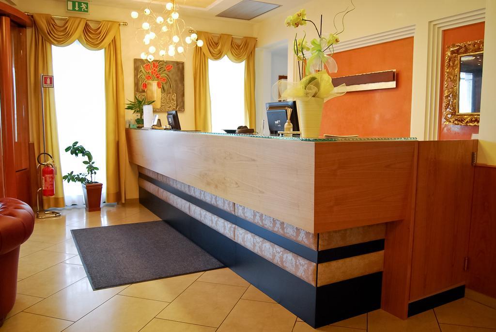 Hotel Ristorante Giada Grumolo delle Abbadesse Bagian luar foto