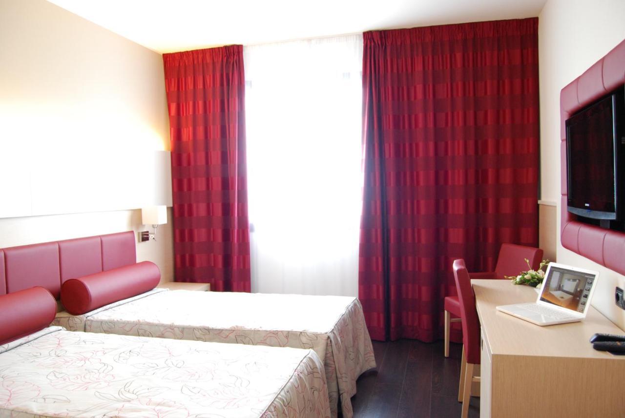 Hotel Ristorante Giada Grumolo delle Abbadesse Bagian luar foto